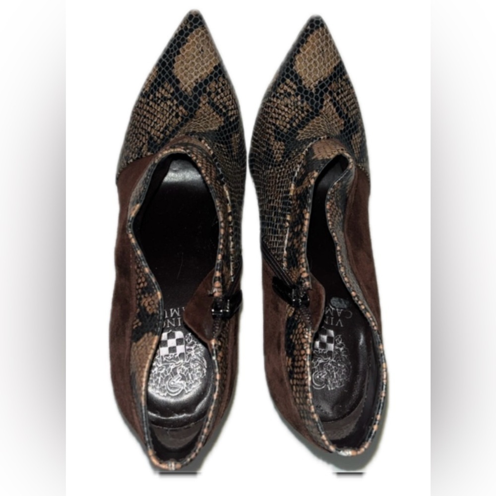 Vince Camuto Women's Sempren Ankle Boot - Picture 8 of 12